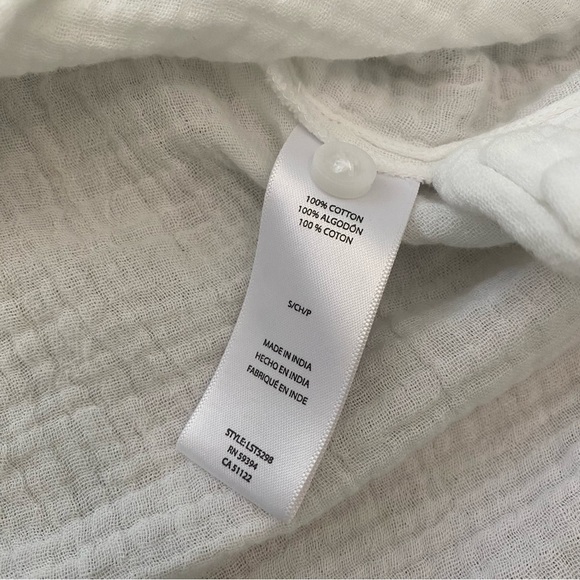 BeachLunchLounge Button-up White Shirt Coverup Size Small Long Sleeve - Picture 7 of 9